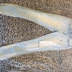 Light washed jeans